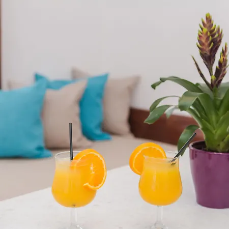 Apart-hotel En Plo Boutique Oia