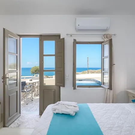En Plo Boutique Oia (Santorini)