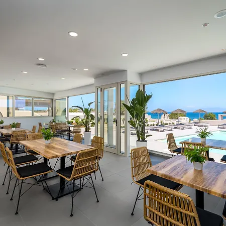 En Plo Boutique Aparthotel 4*